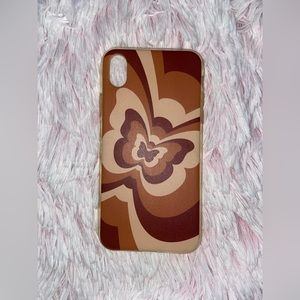 iPhone XR Case / butterfly brown